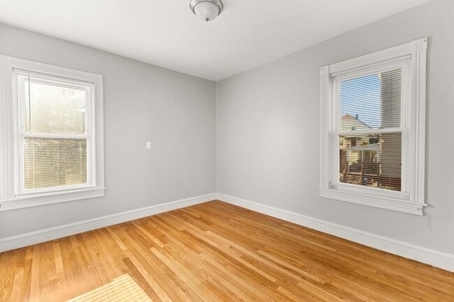 Building Photo - 1553 Rodman St