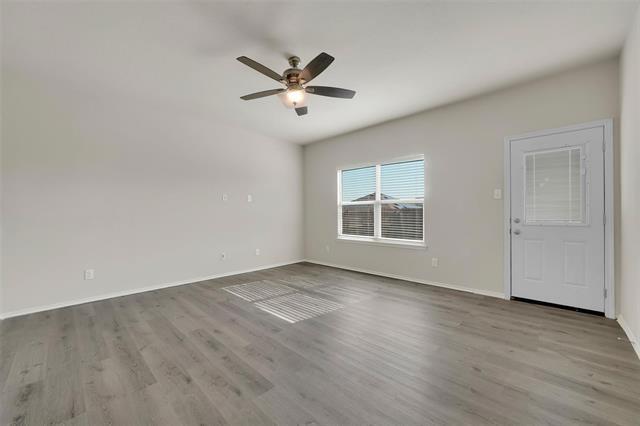 Building Photo - 2133 Meadow View Dr