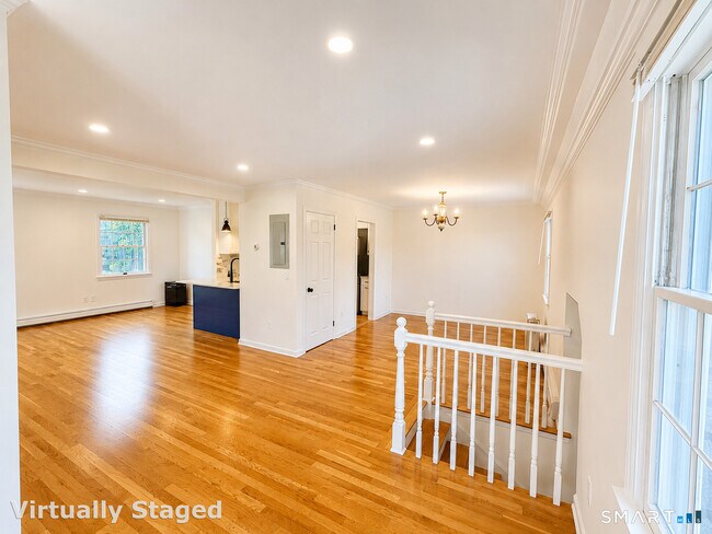 Building Photo - 21 Neil Ln
