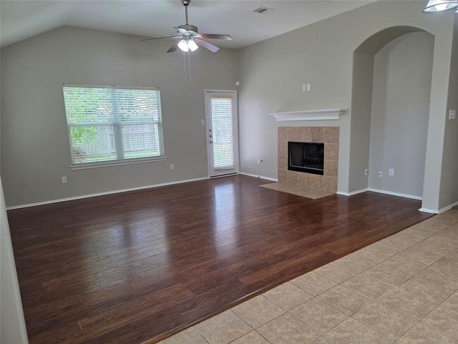 Building Photo - 2518 Sandvalley Way