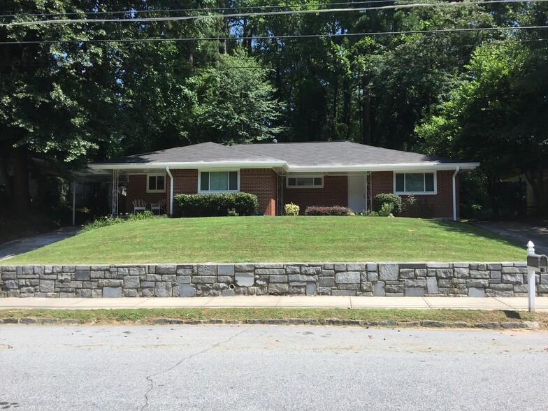 Front of duplex (rental property on the left) - 430 Wimbledon Road Northeast