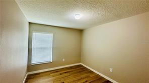 Building Photo - 1432 Kingston Way