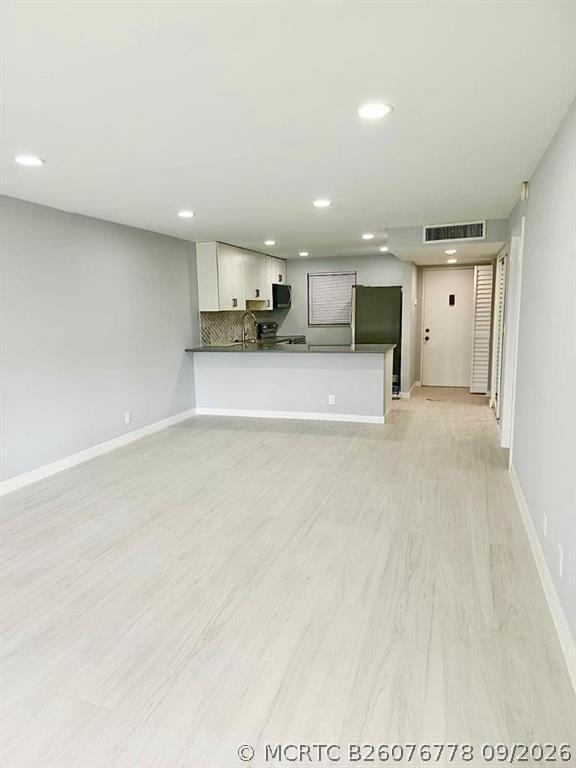 Building Photo - 2322 S Cypress Bend Dr