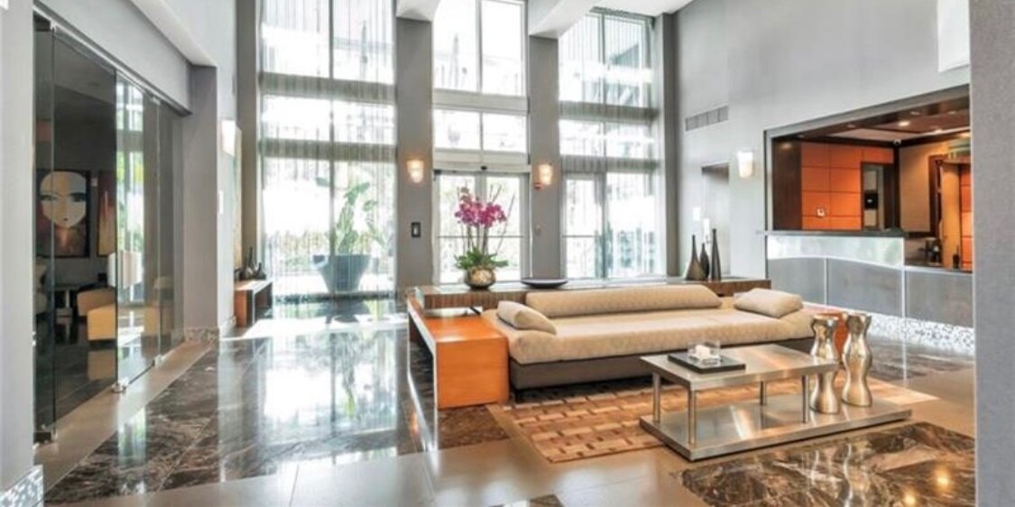 Building Photo - 9401 Collins Ave