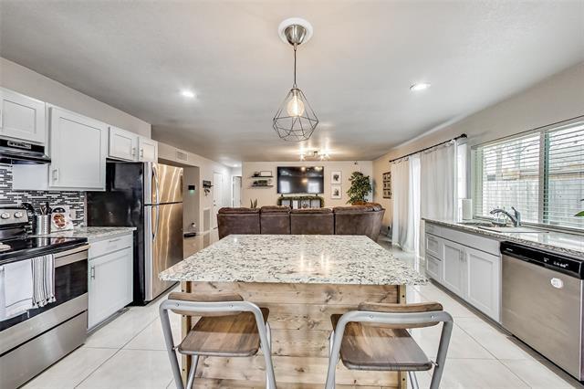 Building Photo - 3005 Weather Vane Ln