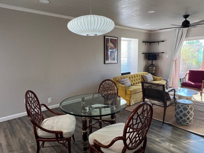 Building Photo - 168 Barilla Pl