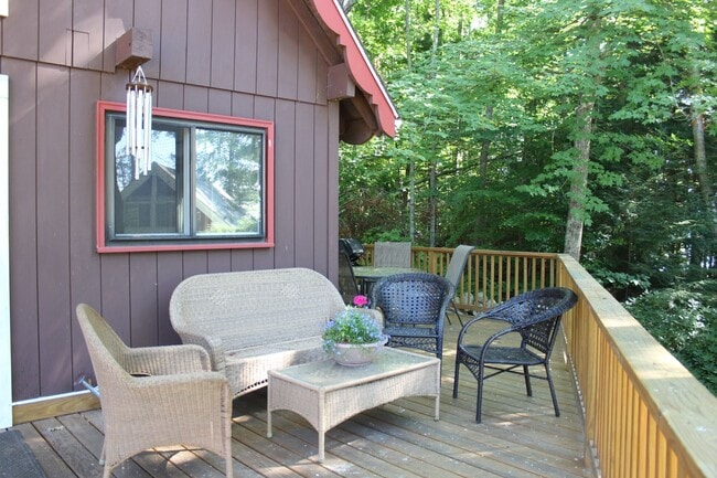 Building Photo - **WINTER RENTAL** Adorable Meredith Chalet...