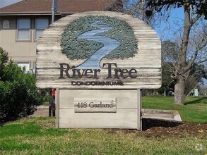 Building Photo - 418 Garland Dr