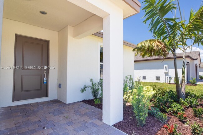 Building Photo - 17564 SW 285th St