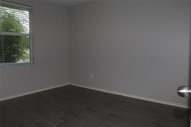 Building Photo - 2048 Crosbyton Ln