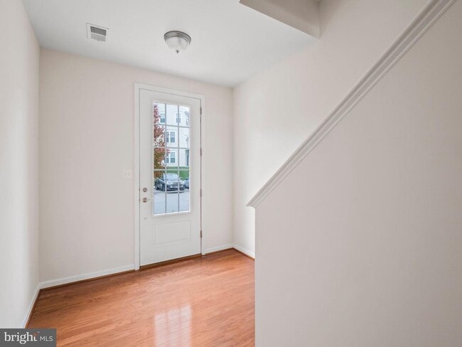 Building Photo - 43824 Royal Fern Ln