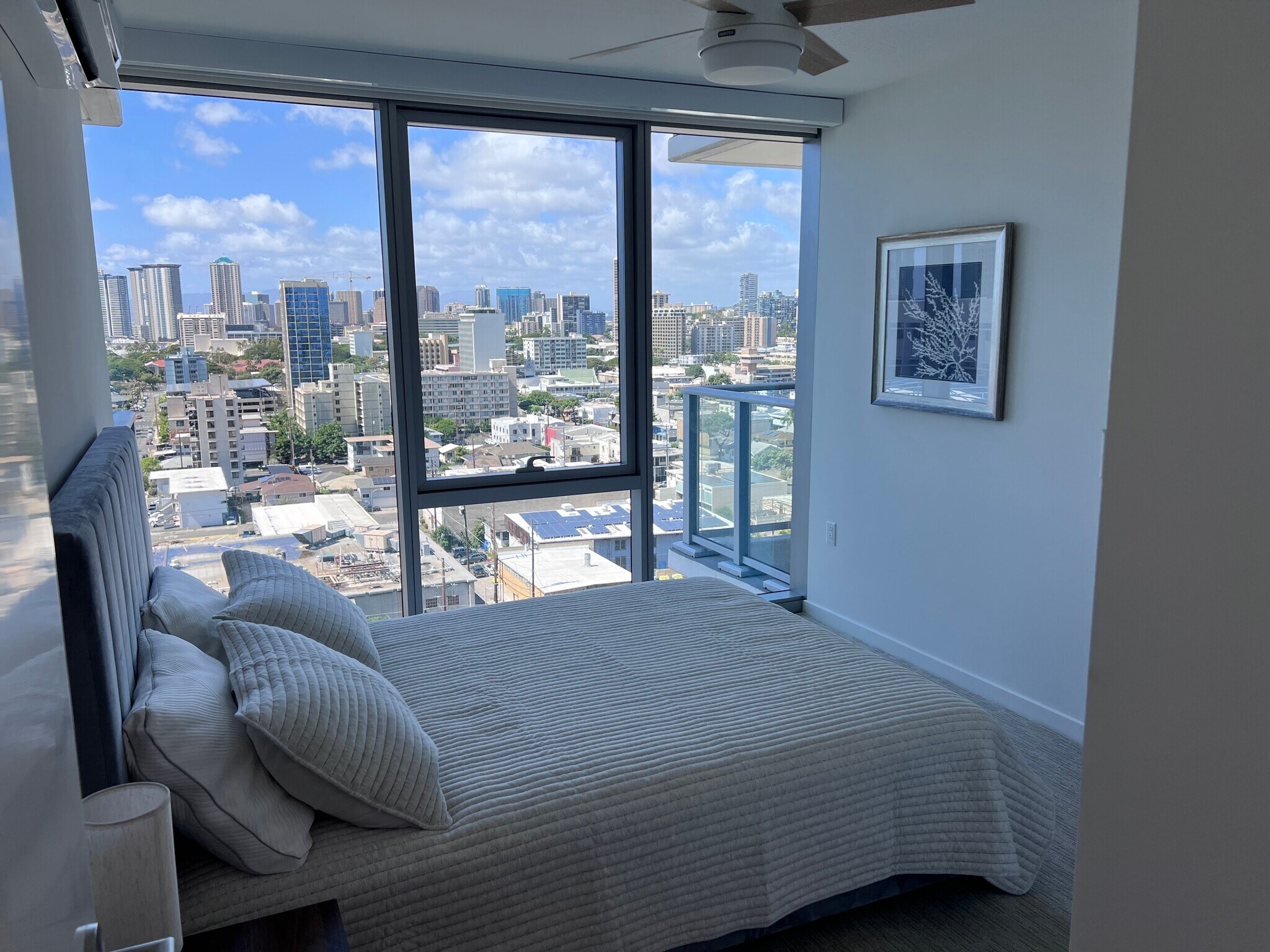 Bedroom & View - 1515 Liona St