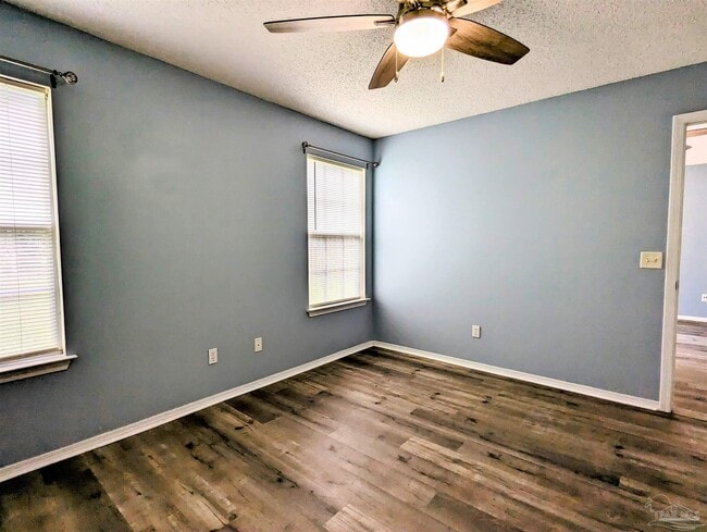 Building Photo - 2466 Redoubt Ave