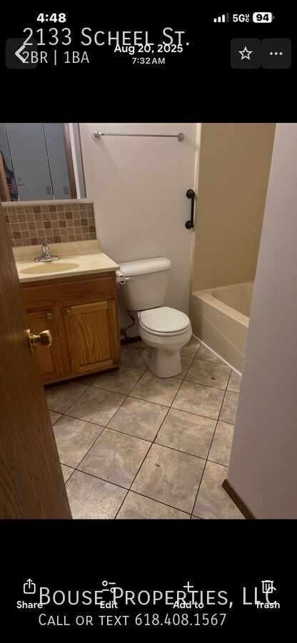 Building Photo - 2133 Scheel St