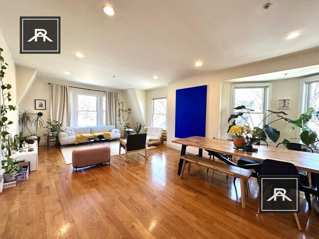 Building Photo - 2 bedroom in Brighton MA 02135