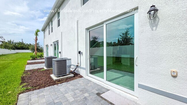 Building Photo - 14527 Lilac Sky Ter