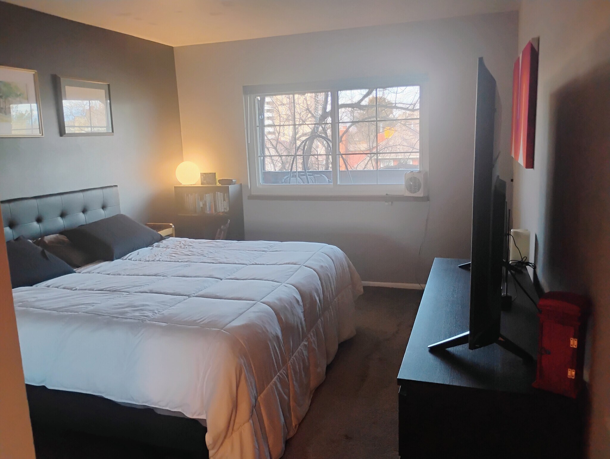 Primary bedroom - 1350 Josephine St