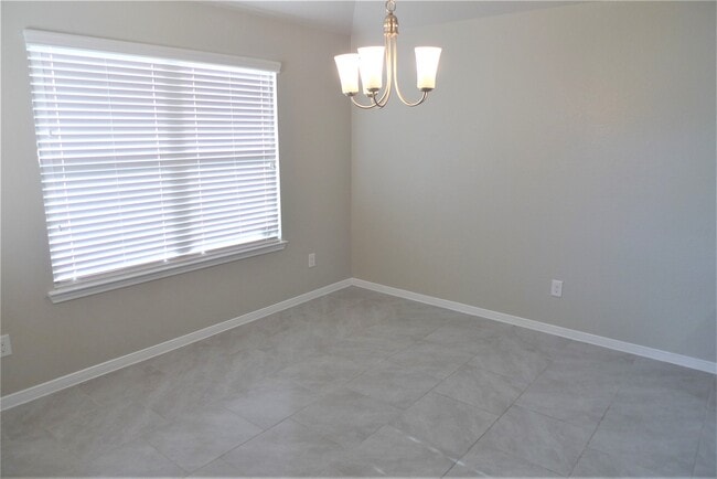 Building Photo - 3003 Lightles Manor Ct