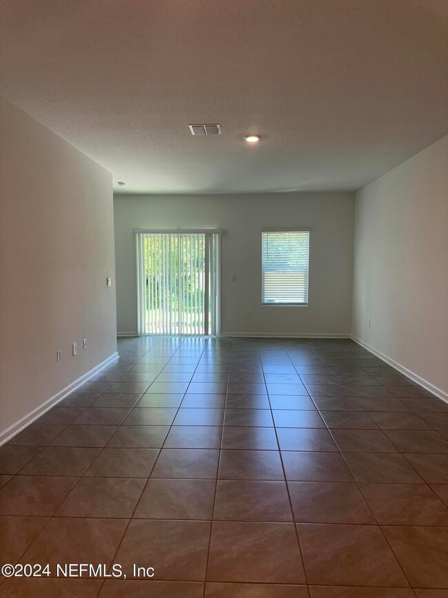 Building Photo - 168 Tidal Bch Ave