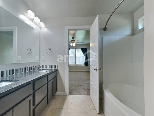 Building Photo - 3091 W Fuji Ct