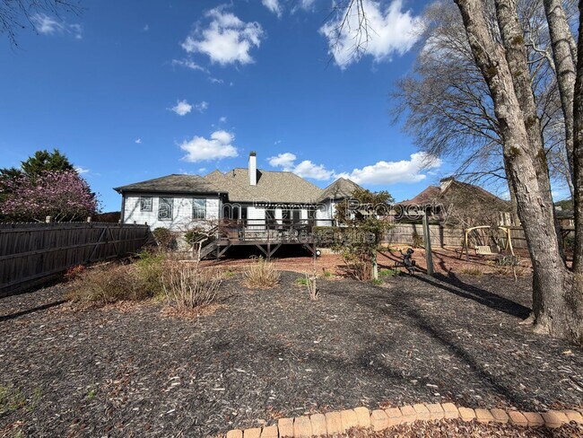 Building Photo - 7020 Grassmoor Grange Way