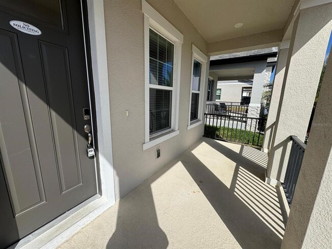 Building Photo - 16405 Silver Brk Wy