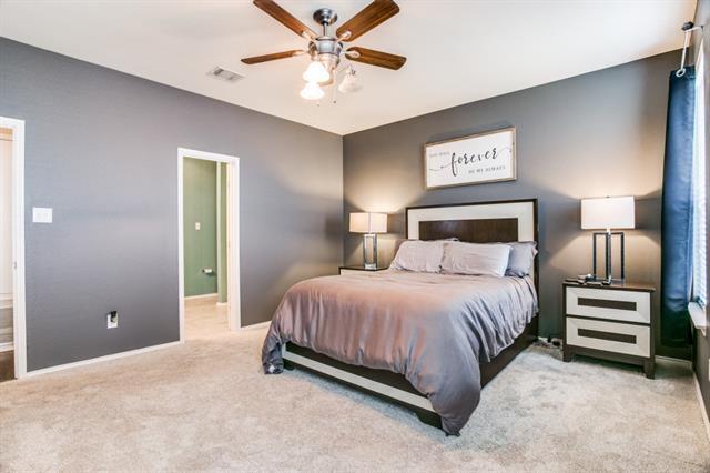 Building Photo - 8633 Star Thistle Dr