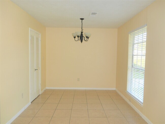 Building Photo - 11823 Carvel Ln