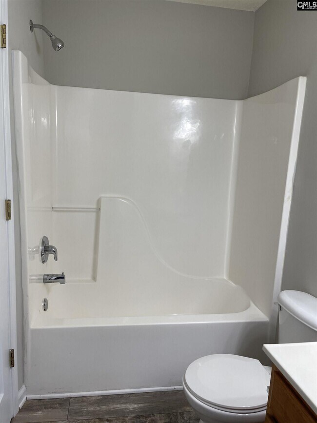 Building Photo - 553 Summit Terrace Ct