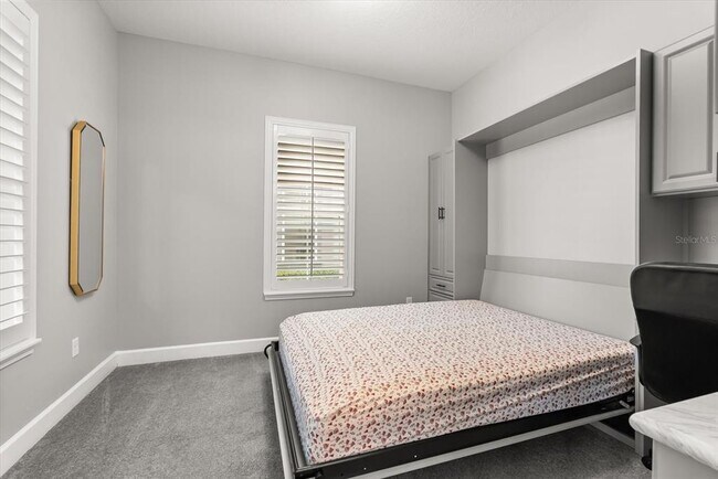 Building Photo - 6875 Arnoldson St