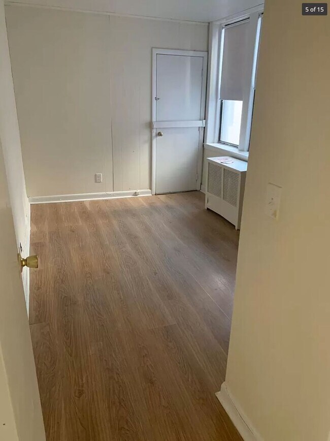 Building Photo - Allston 3 Bed 1.5 Bath available now