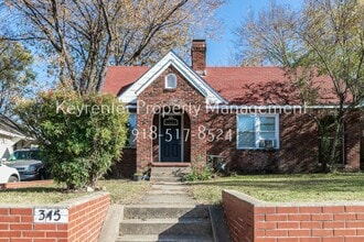 Building Photo - 345 S Zunis Ave