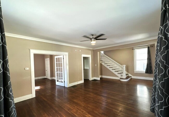 Building Photo - Gorgeous 4 Bedroom Home Now Available!!