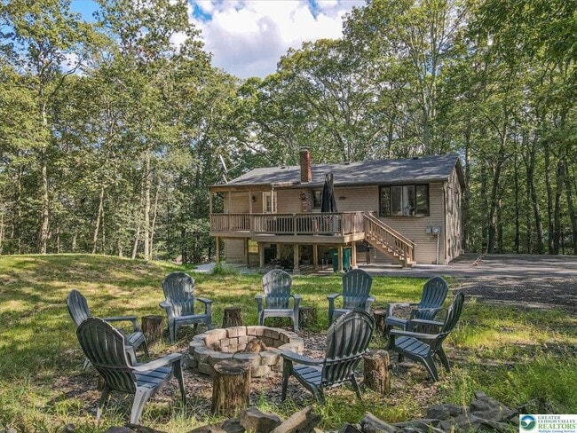 Building Photo - 115 White Oak Ct