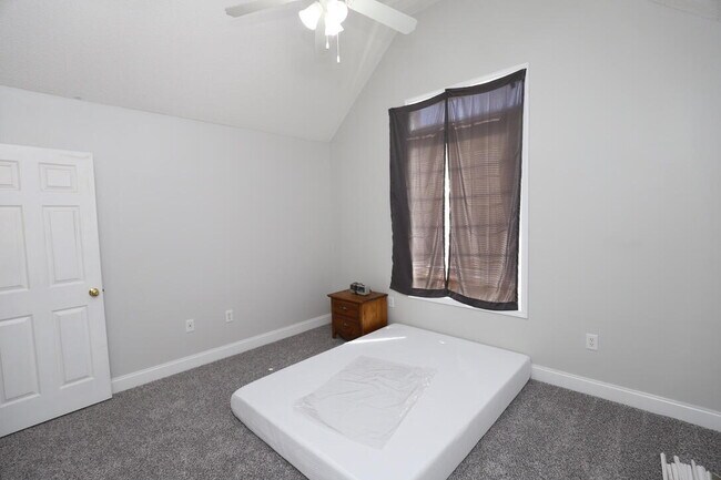 Building Photo - 3245 Arborwood Dr