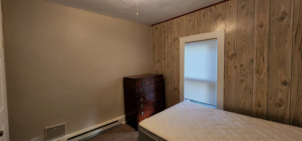 Building Photo - 17 Frank St