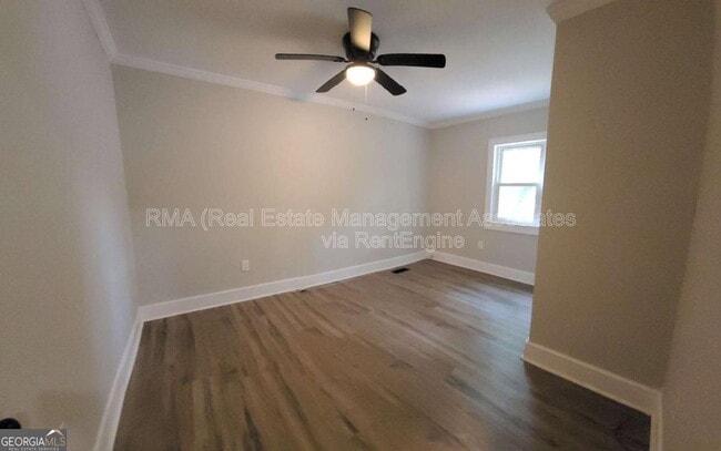 Building Photo - 363 N 16th St