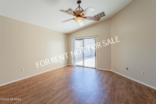 Building Photo - 8356 S Otis Dr