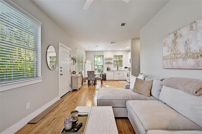 Building Photo - 4410 Jester Dr