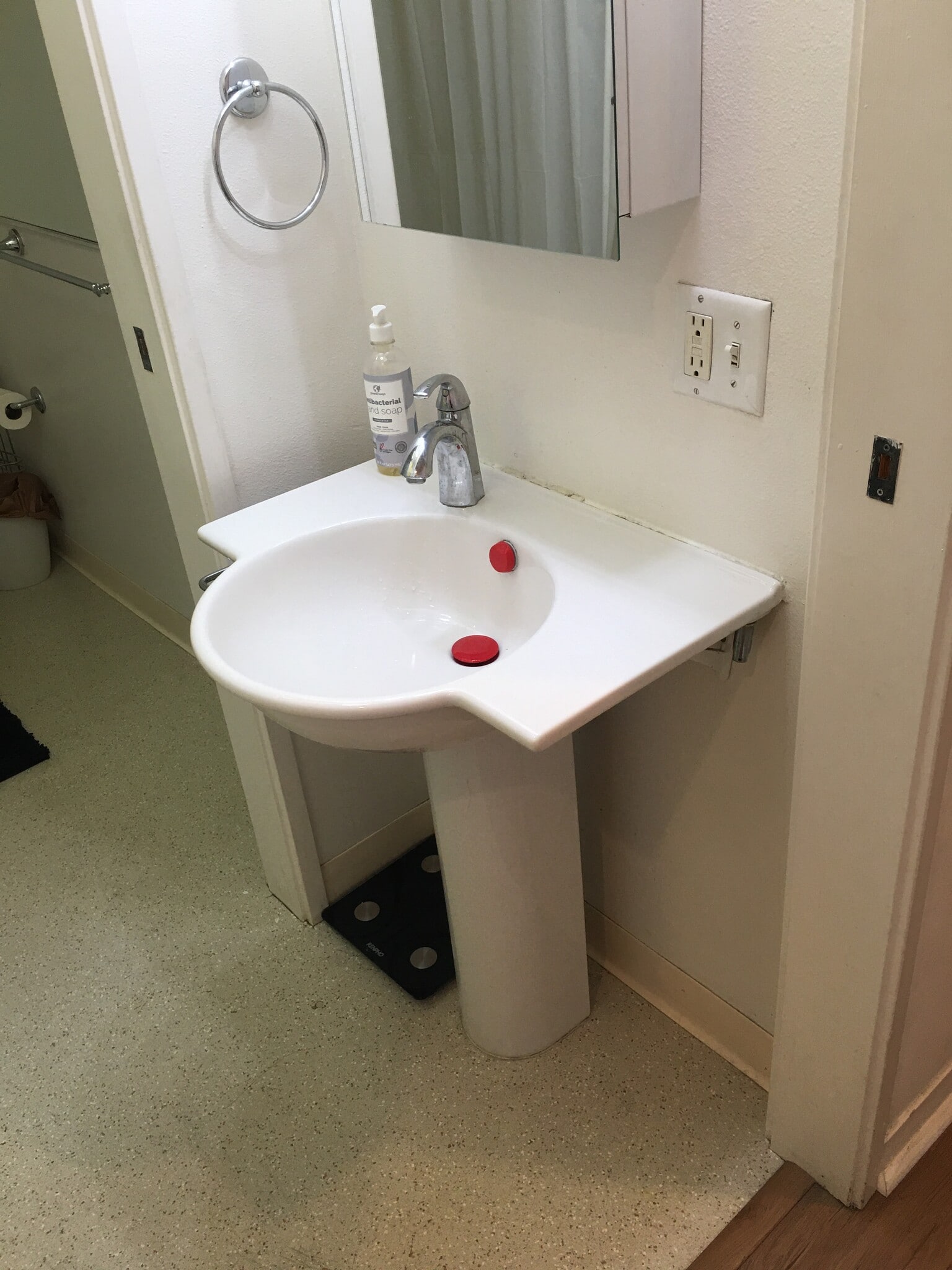 Bathroom - 1801 University Ave