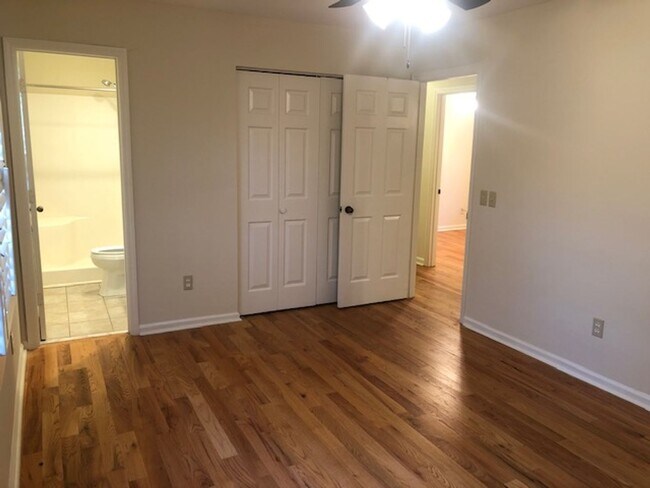 Building Photo - 578 Aspen Loop