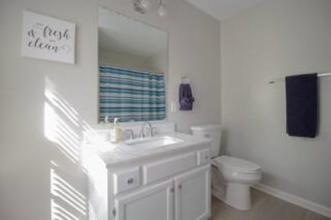 Building Photo - 130 Wythe Cir