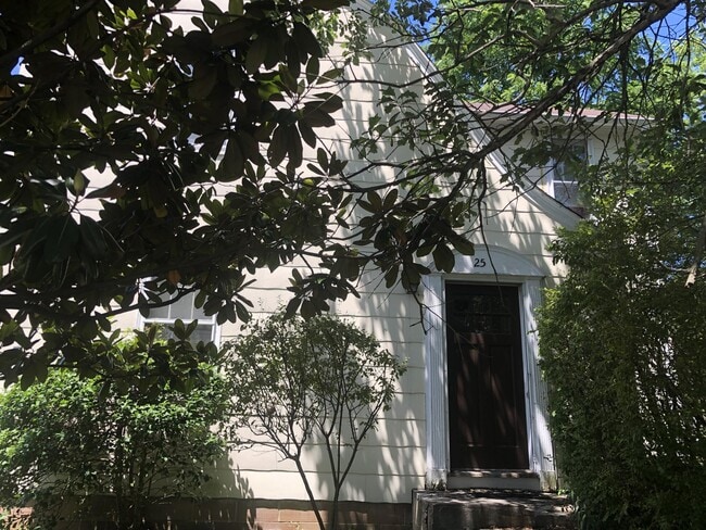 Primary Photo - 25 Hudson Ave