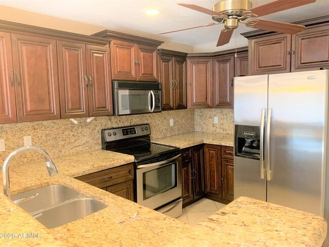 Building Photo - 19033 N 6th St