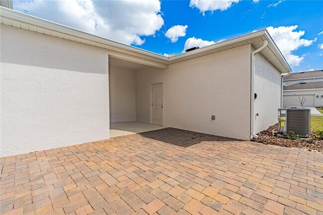 Building Photo - 5812 Meditation Dr