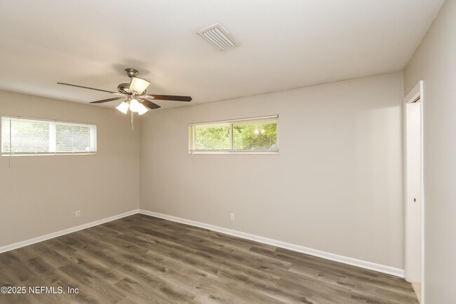 Building Photo - 1555 Shirl Ln