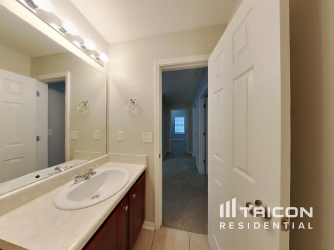 Building Photo - 340 Wekiva Ct