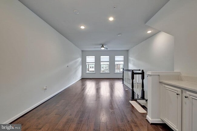 Building Photo - 2732 Wessex Cir