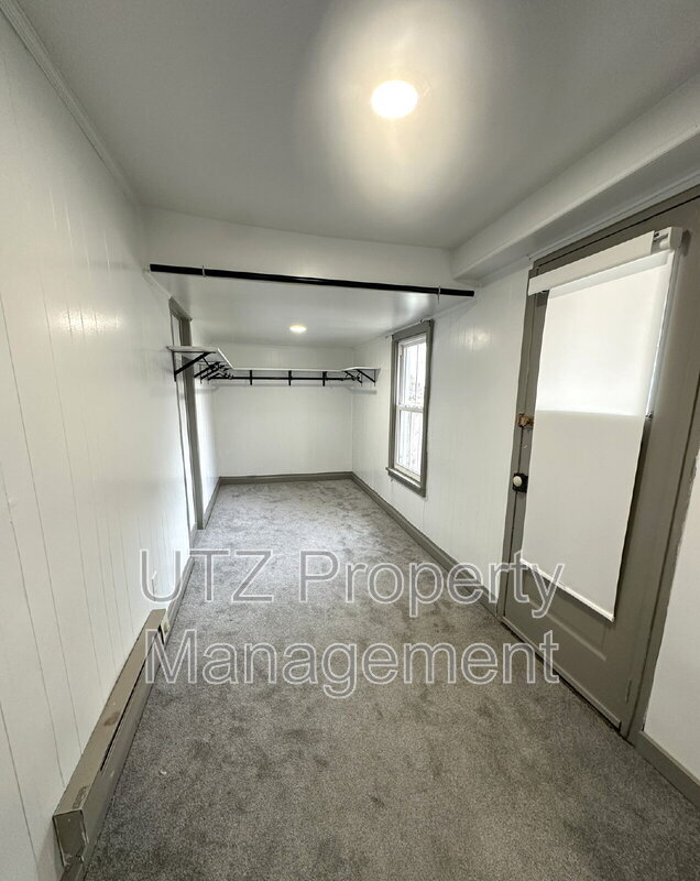 Building Photo - 24 Manchester Ave