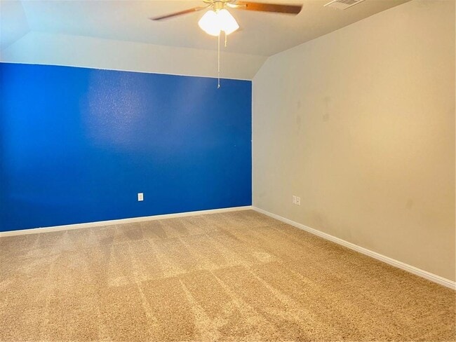 Building Photo - 321 Old Glory Trail